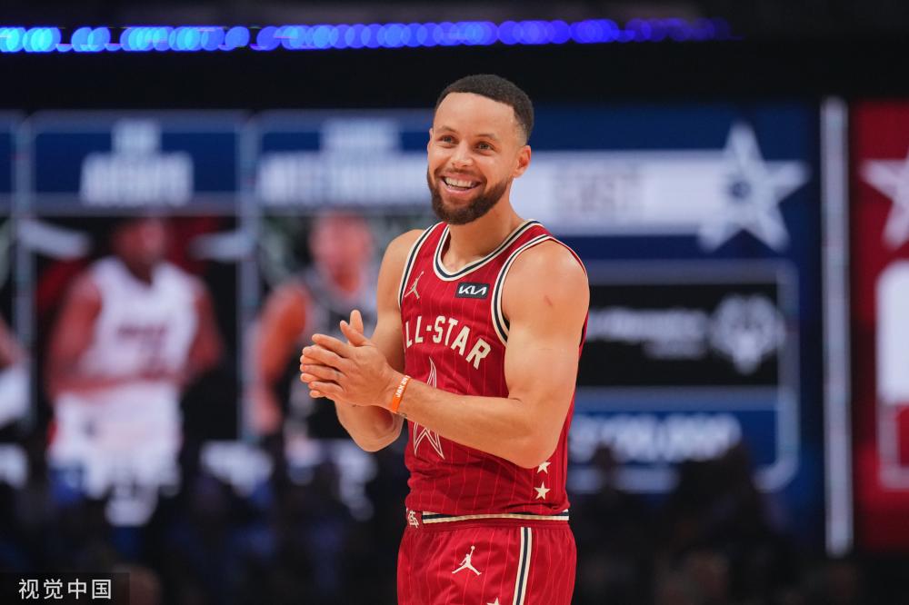 对方的后防 对方的后防